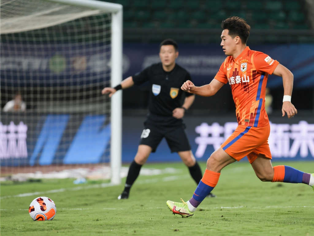 爱游戏 产品服务